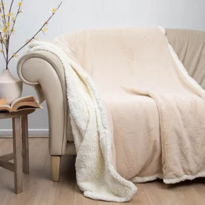 Manta Fluffy Deluxe con Sherpa Beige (127×152 cm) – Doral