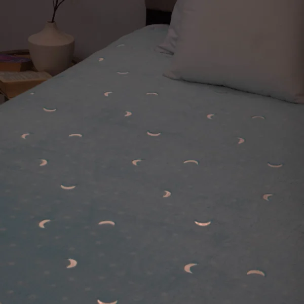 Frazada Flannel Magic Glow Deluxe 1,5 Plz – Celeste Luna – Doral - Imagen 3