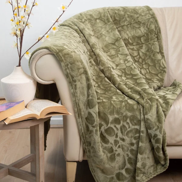 Manta Flannel Outboss Deluxe Verde – Doral (127×152 cm)