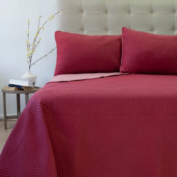 Cubrecama Quilt Reversible Bi Color King Doral 250×240 cm ROSA/BURDEO - Imagen 2