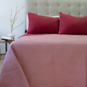Cubrecama Quilt Reversible Bi Color 2 Plazas Doral 220×240 cm ROSA/BURDEO